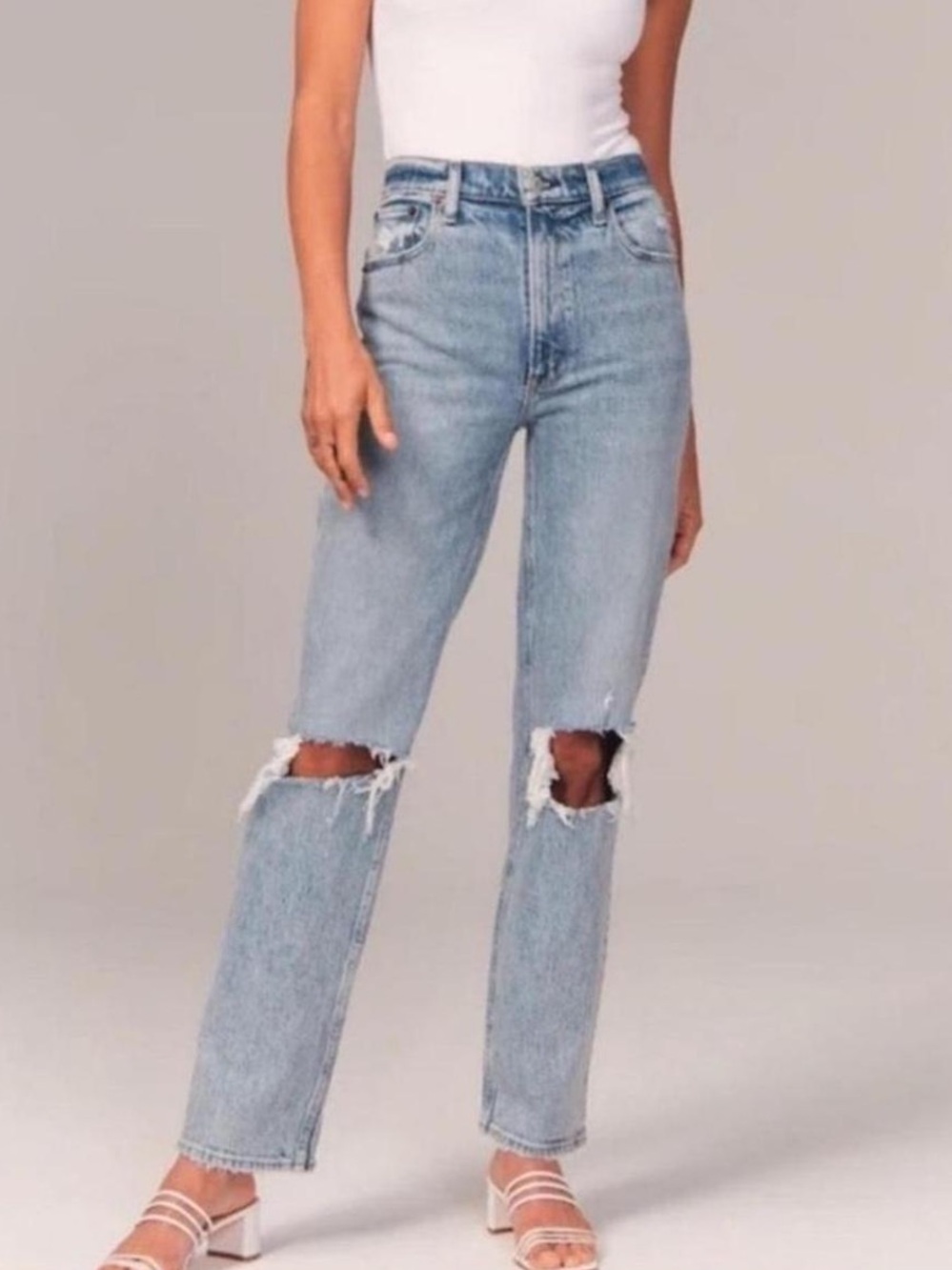 Abercrombie 90s Straight Ultra High Rise Size 34 Short